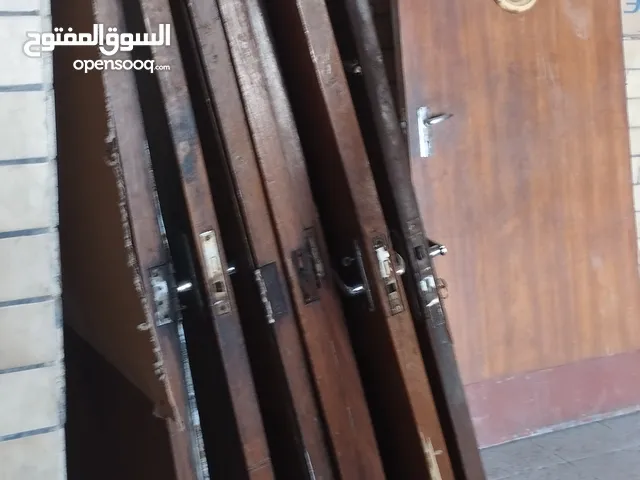 ابواب صاج خشب للبيع مستعمل +باب دفرتي اربع طلاكات
