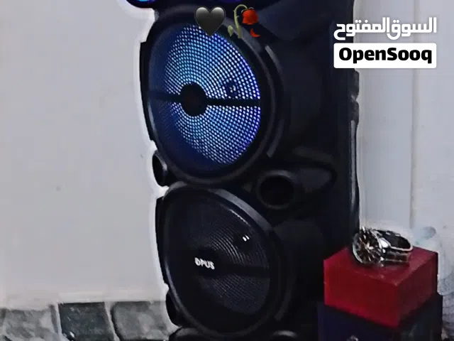 سماعه عملاقه 22 إنش للبيع مع كافه اغراضها مايك وريموت بسعر حرق ..