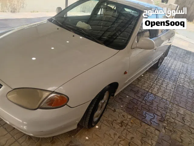2000 Hyundai Avante SE