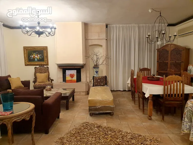 250 m2 4 Bedrooms Villa for Rent in Amman Shmaisani