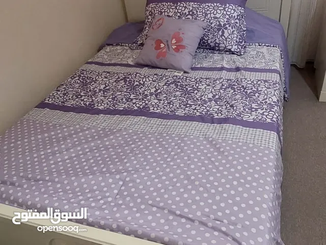 غرفة اطفال_غرفة بنات للبيع بداعي السفر