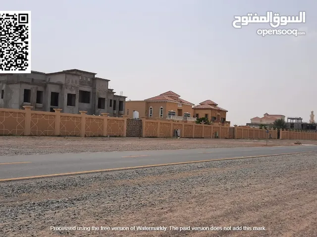 قطعة ارض سكنيه مميزه ثاني قطعه من الشارع