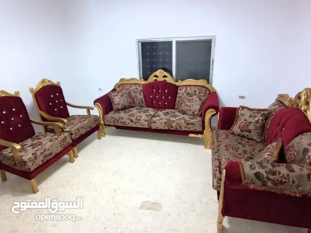 طقم للبيع الله يبارك لصاحب النصيب السعر مغري تواصل واتس آب