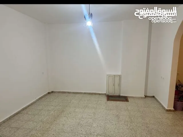 غرفتين نوم غير مفروشة للايجار