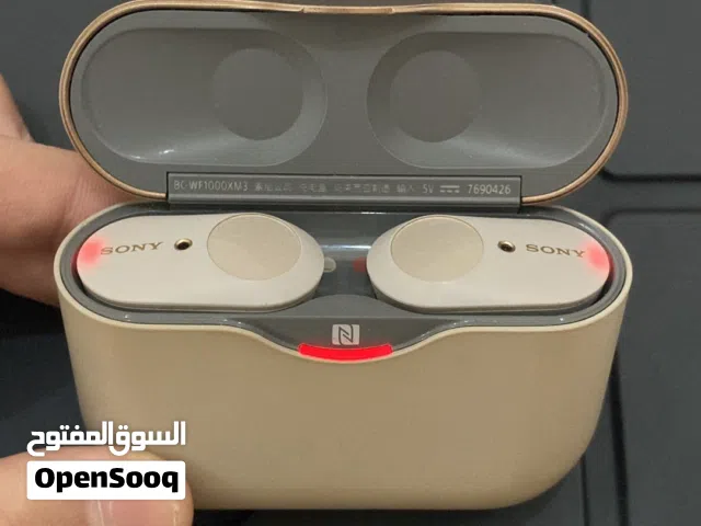 سماعات SONY WF-1000XM3 اصليه من الوكاله والسعر قابل للتفاوض
