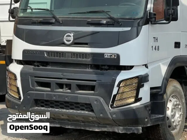 Used 2017 Tractor for Sale - Reliable and Well Maintained