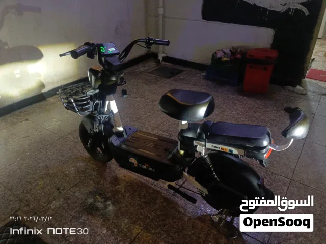 دراجه شحن حجم 14 مستعمله قليل الدراجه مكفوله من كلشي الدراجه 5بطاريات