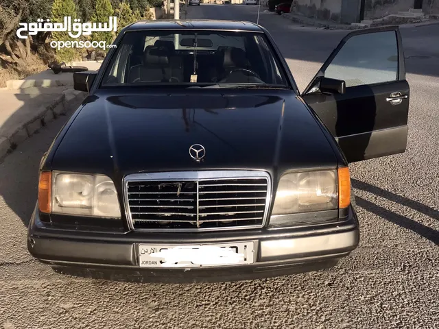مرسيدس بطه موديل 1990