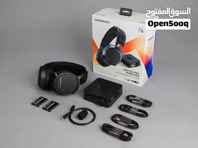 SteelSeries Arctis Pro Wireless gaming headset