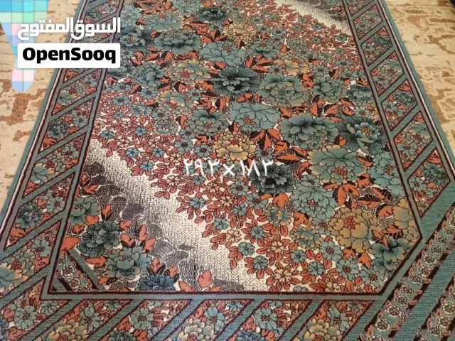للبيع سجادة مستعملة
