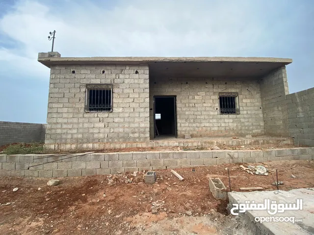 2 Bedrooms Farms for Sale in Susa Other
