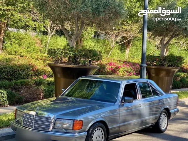 مرسيدس se300 رئاسية 1987