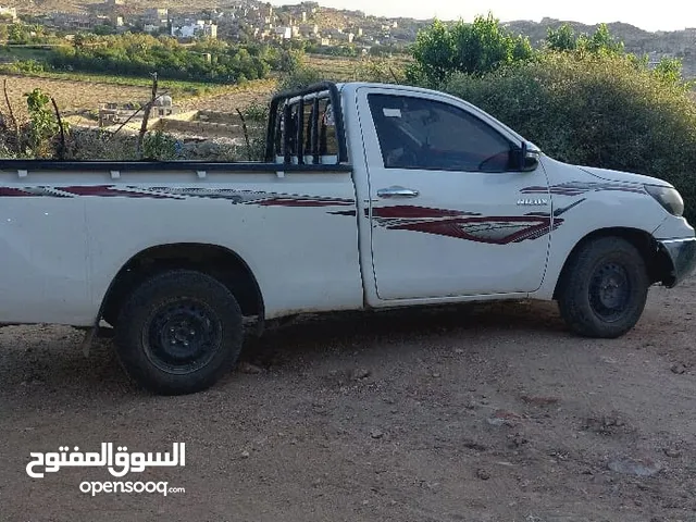 Used Toyota Hilux in Al Bayda'