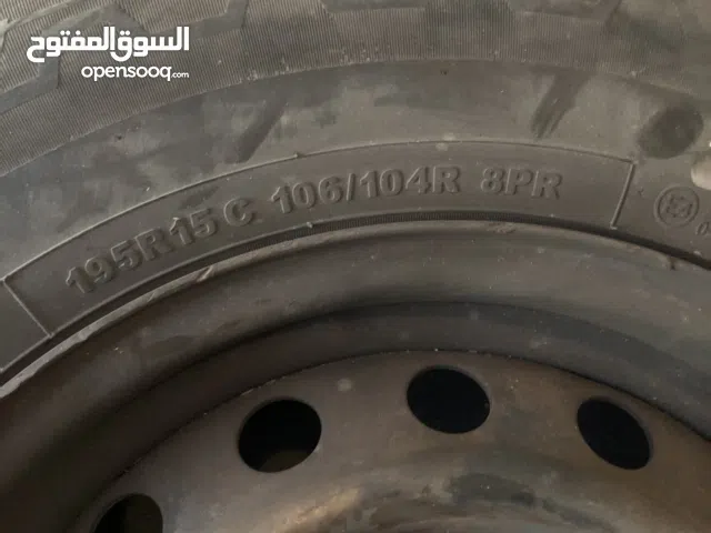 تاير تايوتا مكروباص