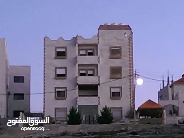 شقة فارغة طابق ثاني للإيجار