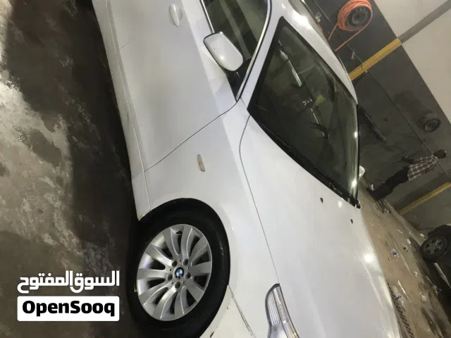 للبيع BMW 540i