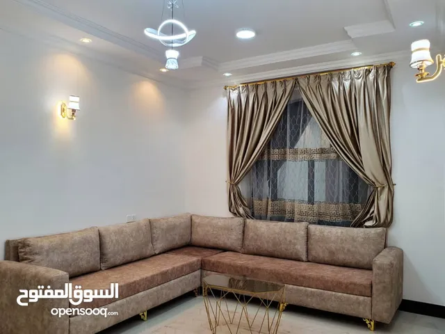 772738051 m2 4 Bedrooms Apartments for Rent in Sana'a Haddah