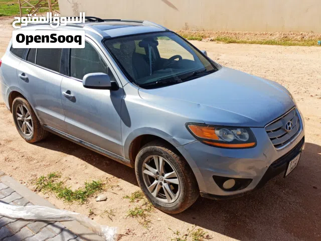 Used Hyundai Santa Fe in Benghazi