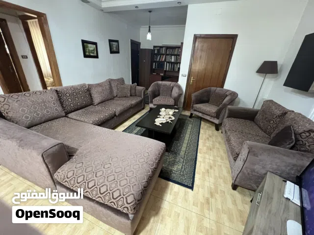 طقم كورنر (9مقاعد) بحالة جيدة جداً - 270 دينار
