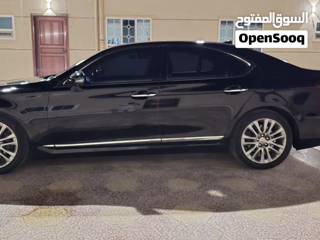 Used Lexus LS in Sharjah