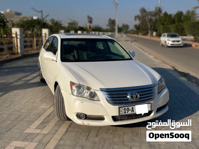 السلام عليكم تيوتا افلون للبيع 2008