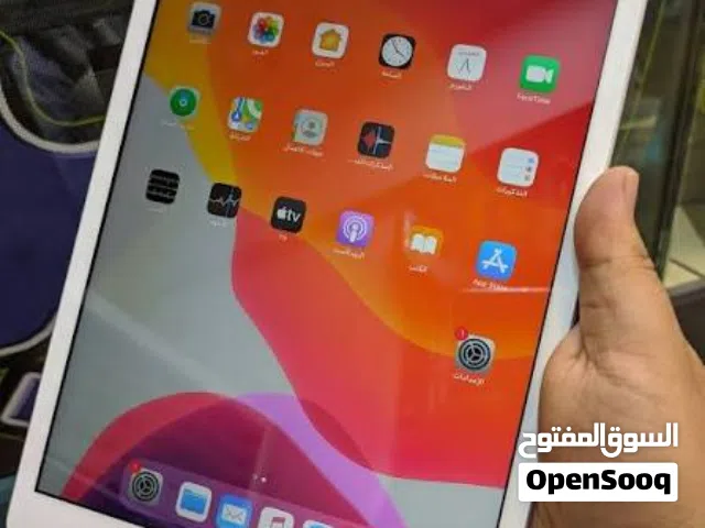 Apple ipad 7 in good condition