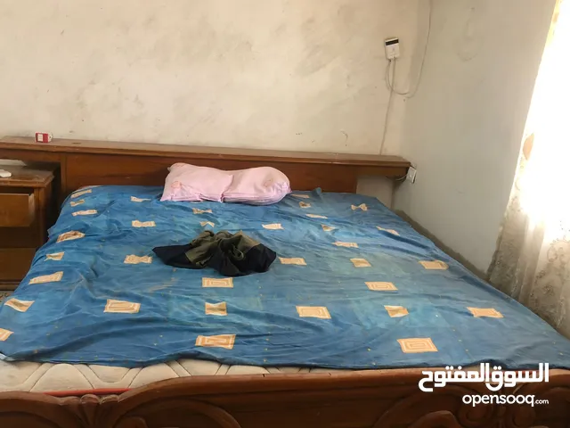 غرفة نوم كاملة من كنتور/ ميز تواليت/ كوميدي العدد2/ سرير