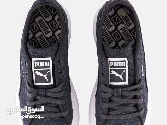 puma never worn brand new still with it s package