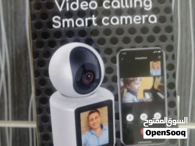كاميرا مراقبه داخل البيت تشتغل عن طريق الواي فاي مفيده جدا للاطفال وكذلك العامله داخل البيت