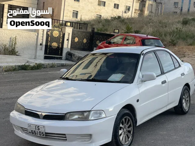 1998 ميتسوبيشي لانسر Standard