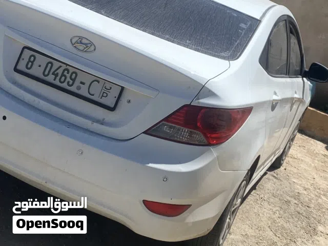 2016 Hyundai Accent Standard