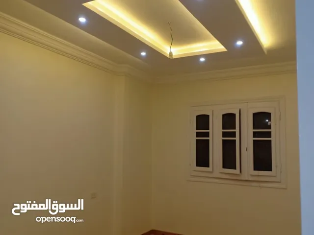 130 m2 3 Bedrooms Apartments for Sale in Gharbia Mahalla al-Kobra