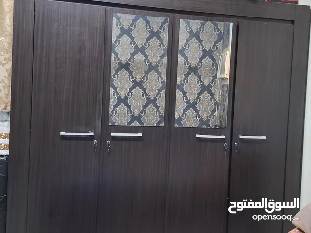 4 Door Wooden Wardrobe with Mirror – Excellent Condition