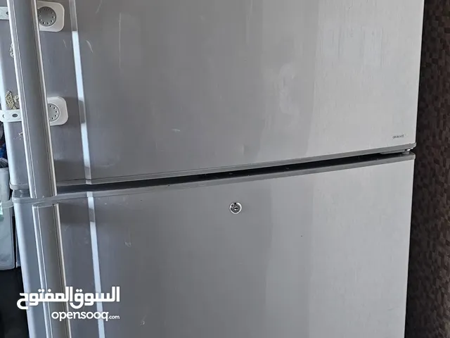 ثلاجة للبيع fridge for sale بدبي بحالة ممتازة سعر بيجنن