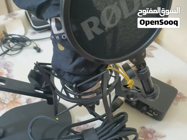 مايكرفون احترافي من Rode مع جميع معداته