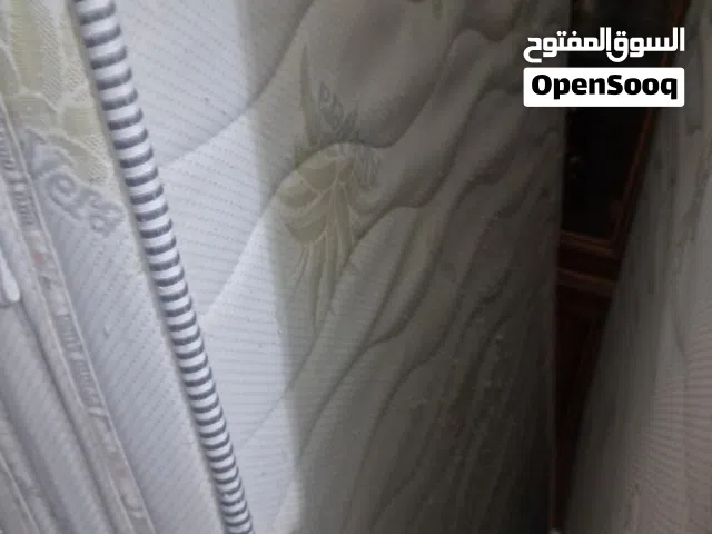 فراشات ايطاليات عدد2 مقياس 90×200 الارتفاع 25 السعر 200 طرف واحد