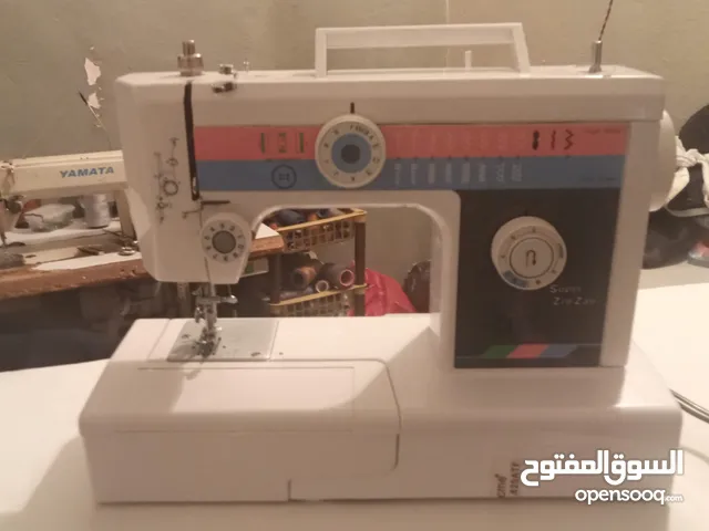 ماكينة خياطة ( منزلية )