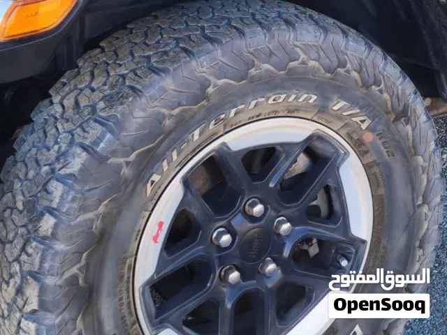 رنجات مع إطارات