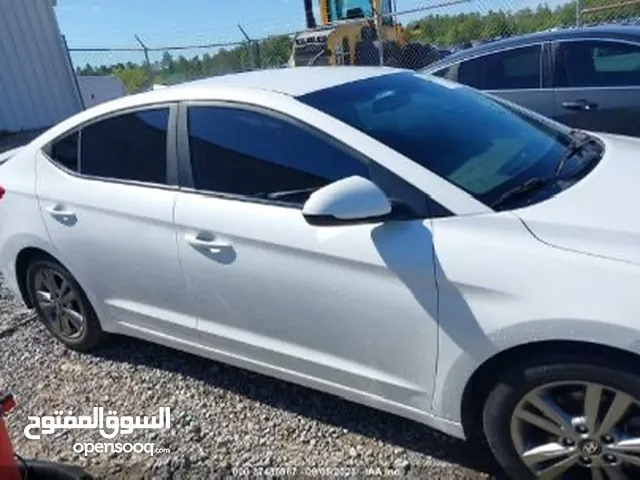 Hyundai Elantra SEL in Muscat