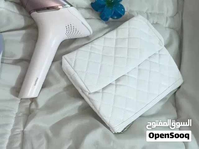 جهاز ليزر منزلي للبيع  الجهاز استخدام خفيف جدًا، تقريبًا كم مرة فقط