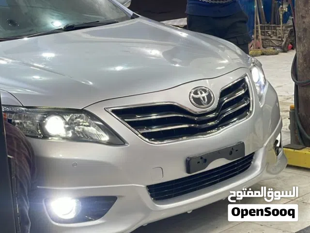 2010 تويوتا كامري SE