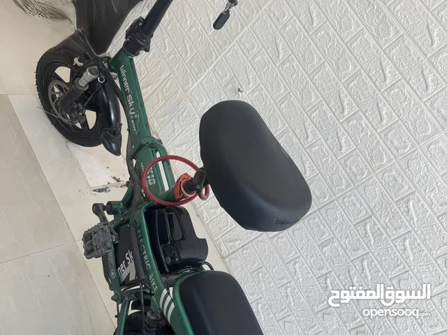 سكوتر للبيع شبه جديد 2025