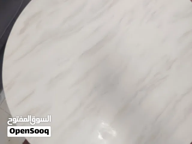 طاوله ايطالي