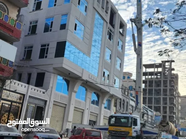 400 m2 Clinics for Sale in Sana'a Al Wahdah District