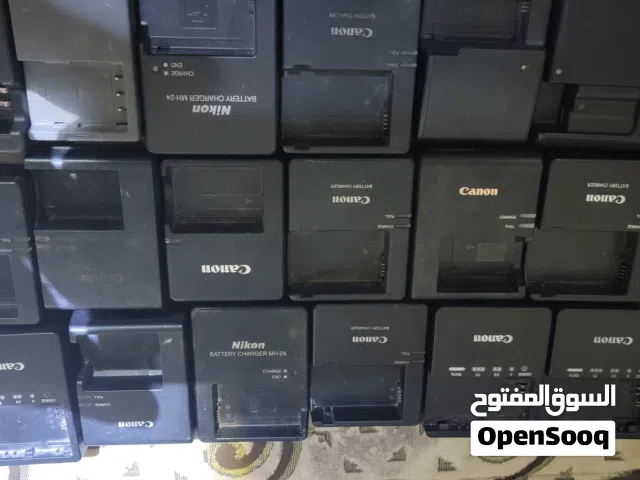 شواحن كاميرات كانون ونيكون