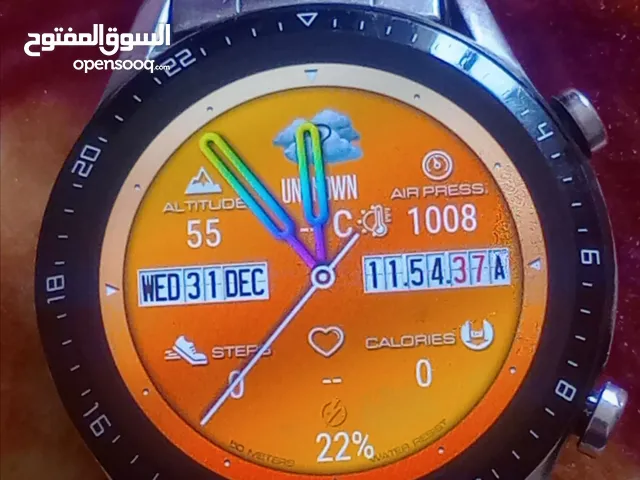 Huawei GT2  in exlant condition with stainless steel strap  another one green    battery 2 weeks +