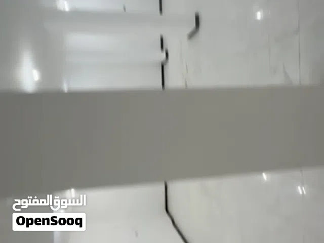 بدروم سيراميك للايجار شارع مارب قريب الجراف الشرقي