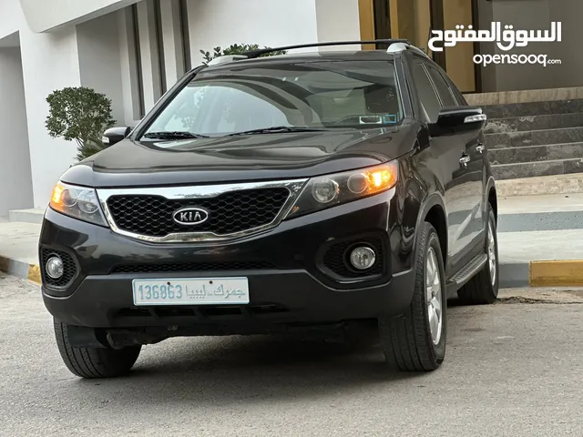 Used Kia Sorento in Tripoli