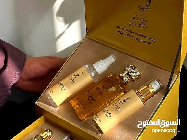براند البزيم يقدم لكم بوكسات و عطور مميزة ، قطع فنية مناسبة للإقتناء أو الإهداء ،،،