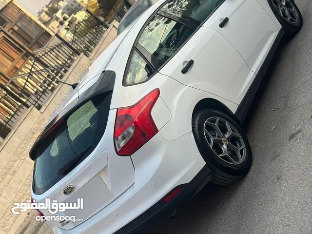 فورد فوكس2013 للبيع